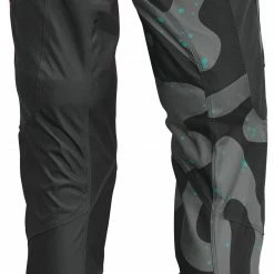 Women Who Ride Thor Sector Disguise Women's Pants -Motorcycle Pants Sales thor sector disguise womens pants grey pink 1 scaled